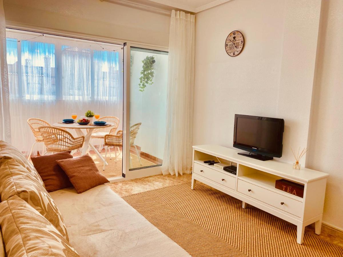 Casa Flania, Seaview, 2-Bedroom, 2-Bathroom อาลิกันเต ภายนอก รูปภาพ