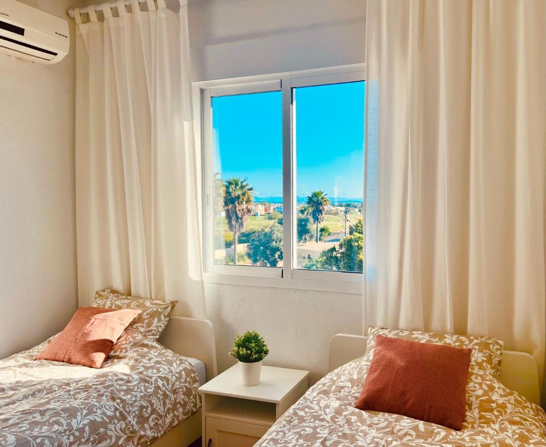 Casa Flania, Seaview, 2-Bedroom, 2-Bathroom อาลิกันเต ภายนอก รูปภาพ